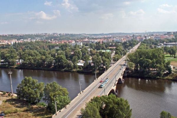Opravy Libeňského mostu v Praze budou pokračovat