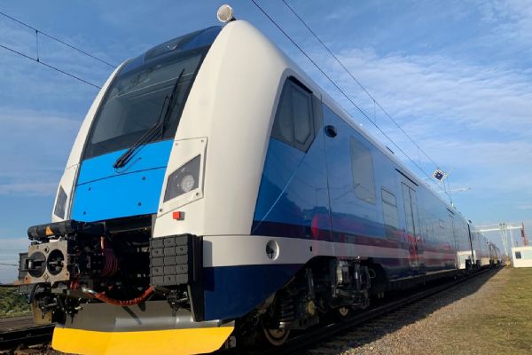 Region: Nové moderní vlaky vyjedou v polovině letošního roku