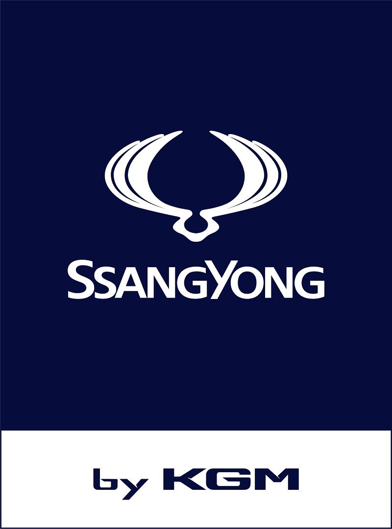 V rámci globálního rebrandingu značka SsangYong na českém trhu přidává ke svému názvu dodatek „by KGM“. Vysvětluje tak dvojí označení značky na různých trzích