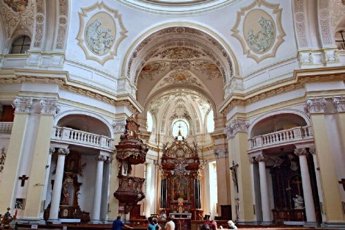 Barokní kostel v Jablonném otevírá po velkolepé opravě