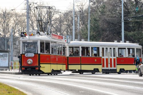 125 let tramvají v Olomouci - vozovna otevřena