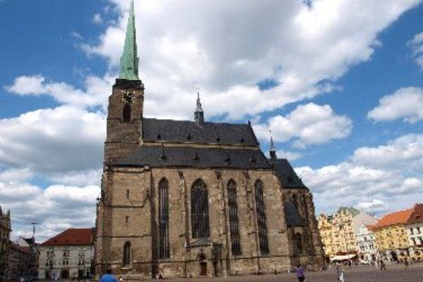 Katedrála sv. Bartoloměje se otevře po třech letech rekonstrukce 