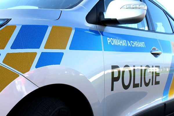 Kradli zboží ve Kdyni, policisté je chytili