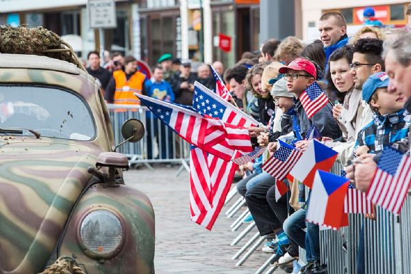 Plzeňské Slavnosti svobody v květnu opět navštíví veteráni