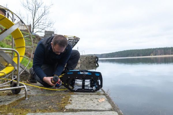 Drony SIT zkontrolovaly výpust Velkého boleveckého rybníka
