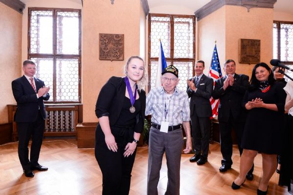 Letošní držitelkou stipendia generála Pattona je Natálie Jeslínková