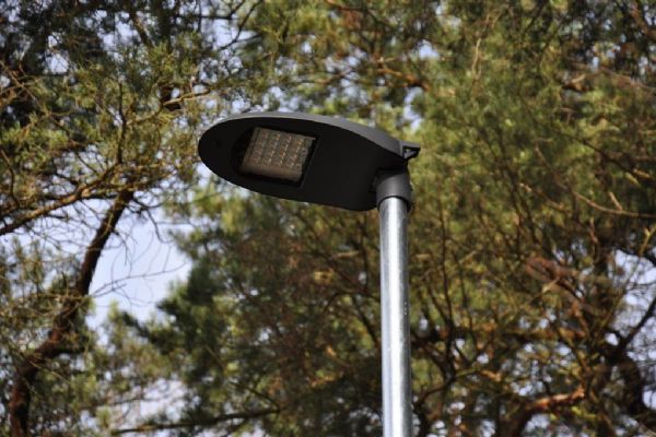 Plzeň šetří na veřejném osvětlení, kupuje LED technologie