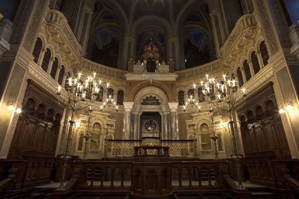 Velká synagoga se v neděli slavnostně otevírá veřejnosti