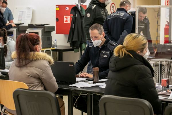 Plzeňským centrem pomoci už prošlo 13,5 tisíce Ukrajinců