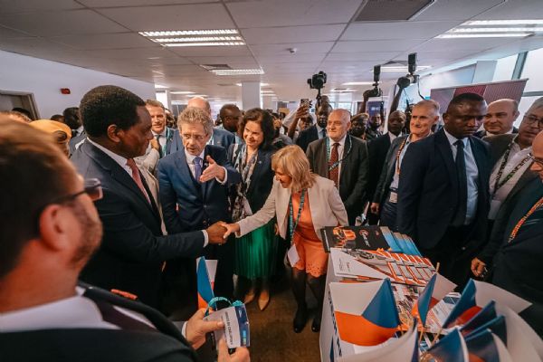 Senátní delegace na celoevropském business fóru v Zambii podpořila české podnikatele