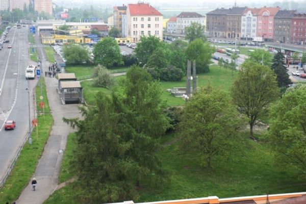 Plzeň chce žádat o dotaci na modernizaci parkoviště na náměstí Emila Škody