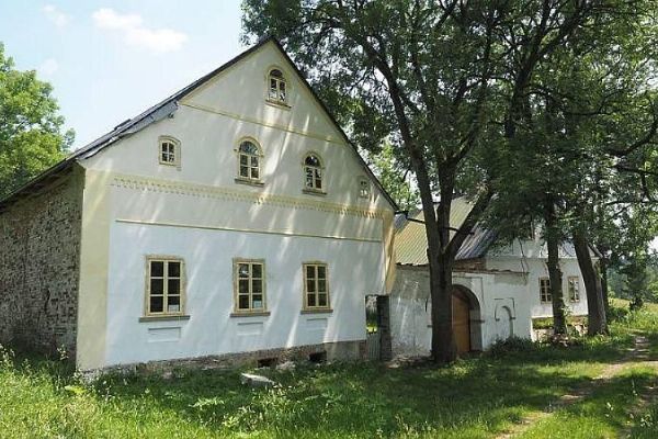 Karlovarský kraj: S příběhem náročné obnovy zchátralých památek v kraji seznamují nová videa