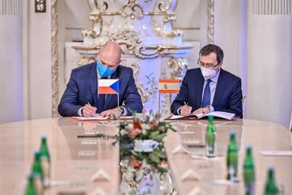 Podpis dohody mezi ČR a Španělským královstvím