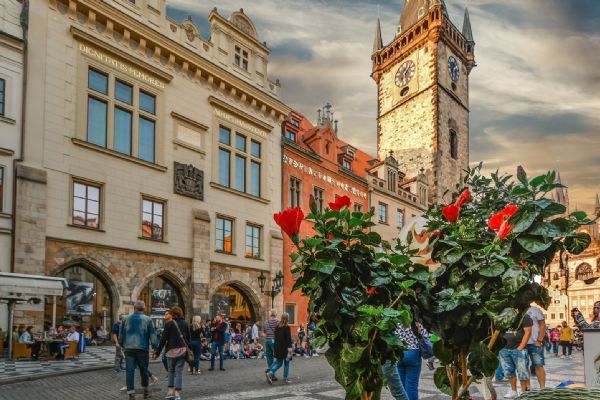 Praha se připravuje na vánoční turistickou sezonu. Letos opět s omezeními