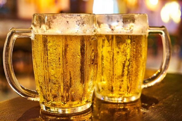 Hospody v Plzni se chystají na zdražení piva