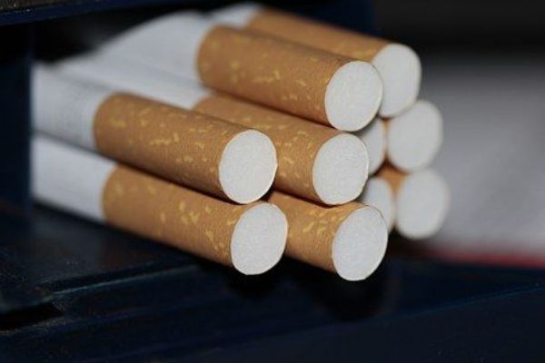V hospodě na Blovicku ukradl zloděj 200 krabiček cigaret