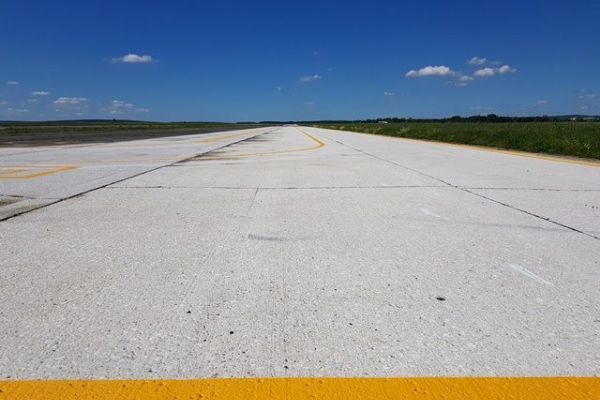 Cheb: Rekonstrukce letiště je dokončena