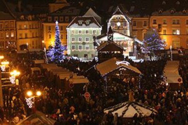 Chebské vánoční trhy začínají v sobotu