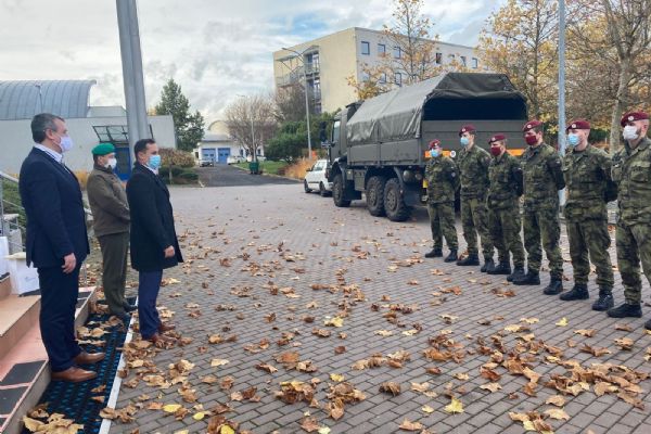 Karlovarský kraj včera poděkoval vojákům 
