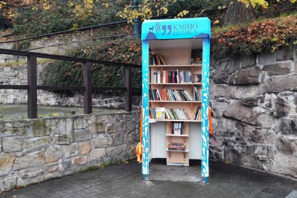 Karlovy Vary: Ve městě vyrostla nová knihobudka