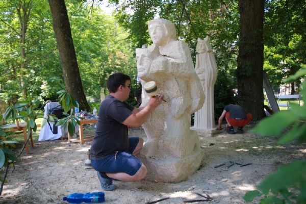 Mariánské Lázně: Zítra proběhne odhalení nových soch na Krakonoši
