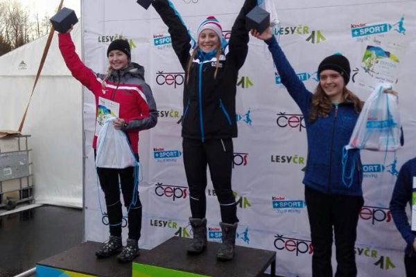 Mladým sportovcům z Karlovarského kraje se na zimní olympiádě dětí a mládeže zatím daří skvěle