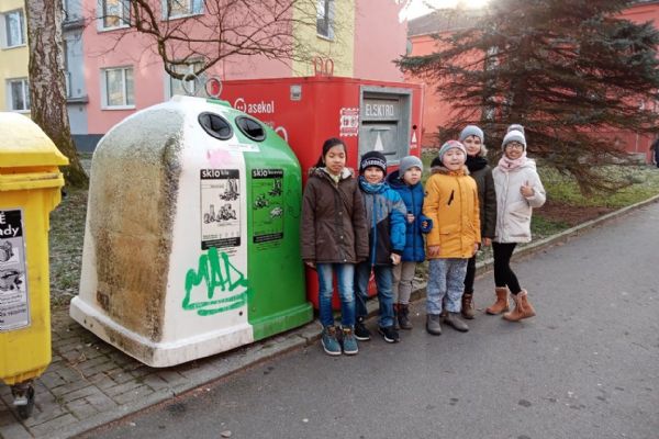 Školáci v Karlovarském kraji vysbírali více než 2 tuny vysloužilého elektra