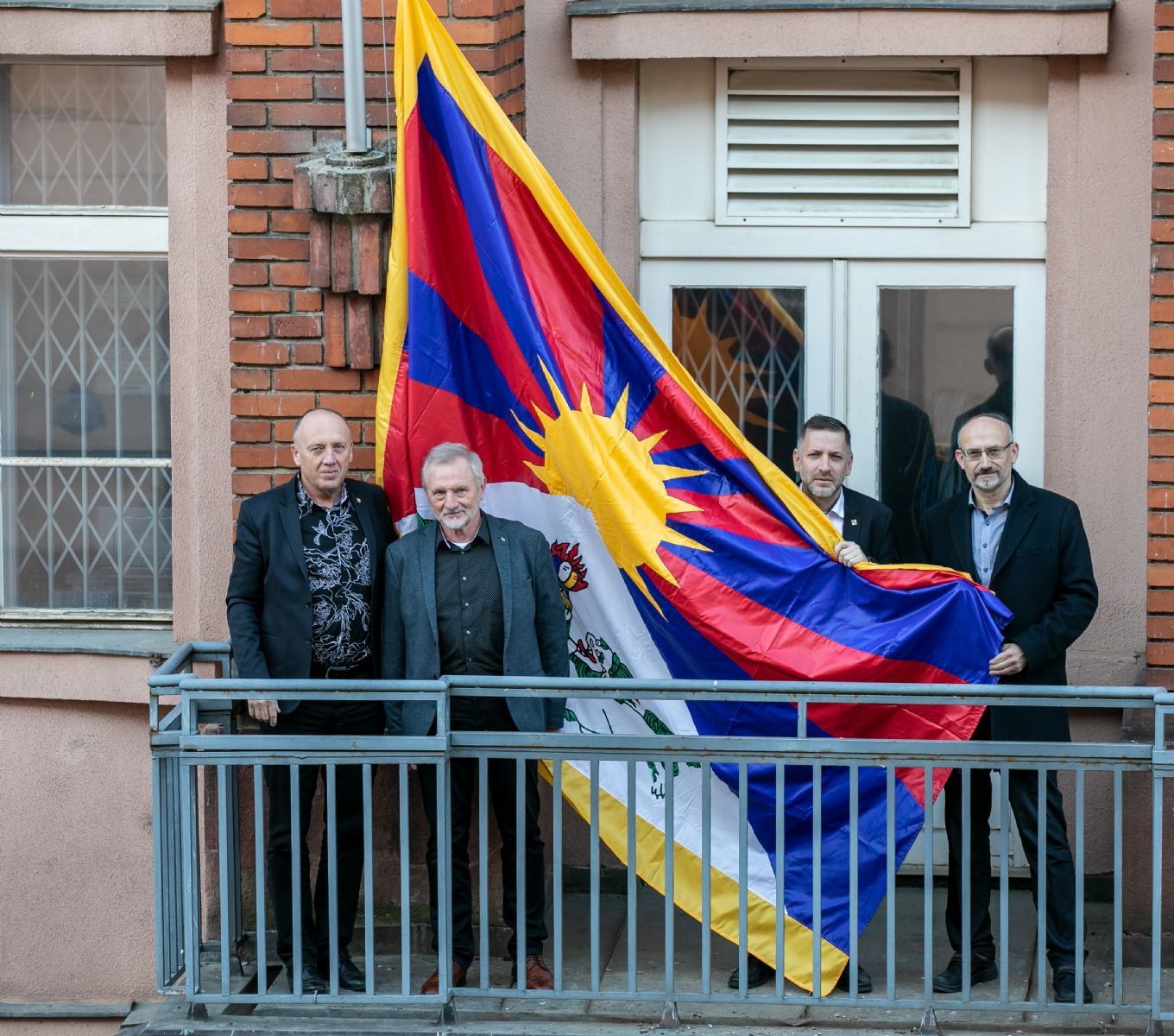 Kraj i letos vyvěsí tibetskou vlajku