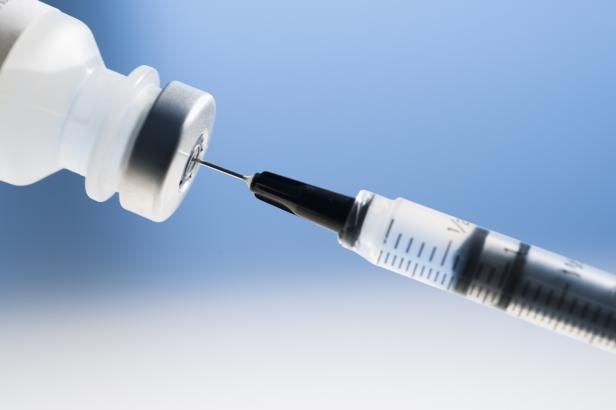 Kraj obdržel mimořádnou dávku vakcín, míří do Tachova a Stříbra