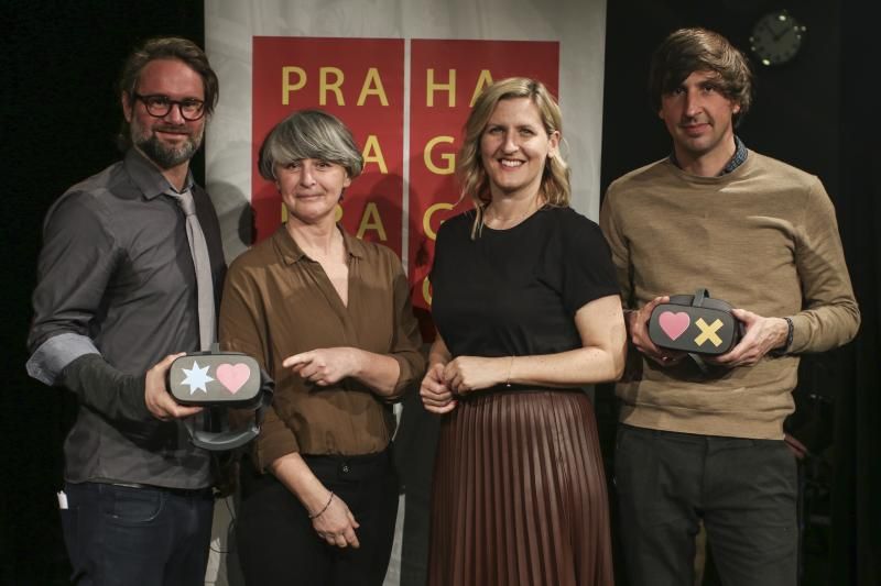 Praha zve diváky zpět do divadel pomocí virtuální reality