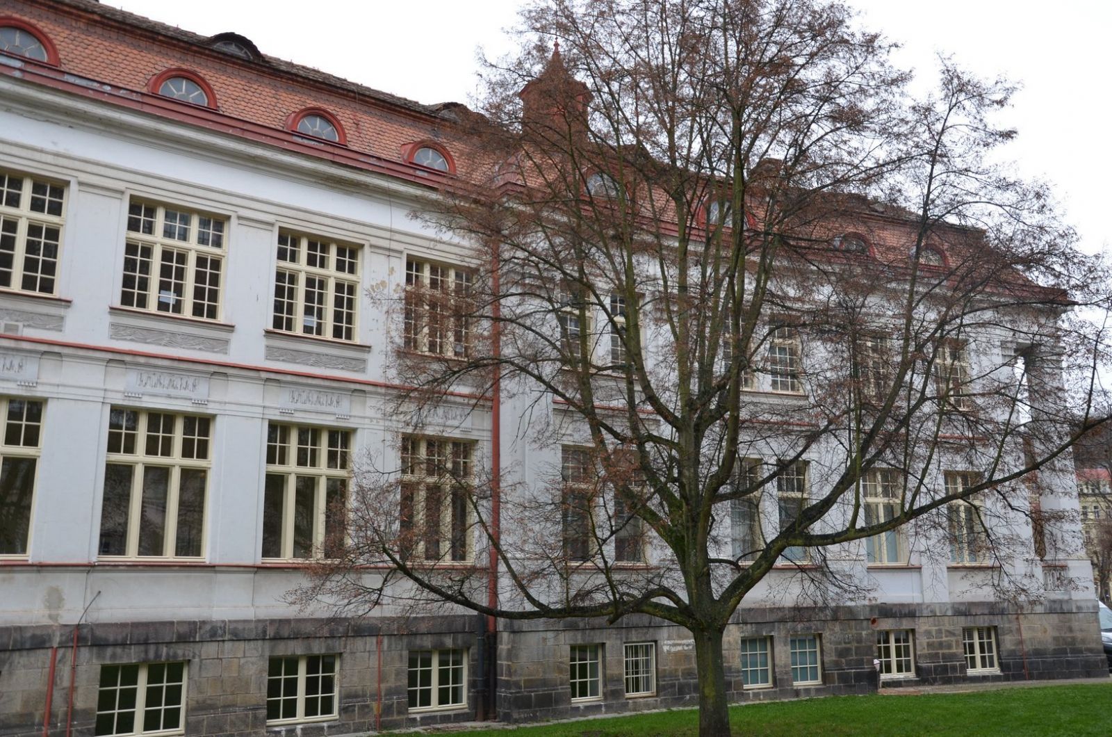 Karlovy Vary: Alžbětiny lázně za sebou mají důležitou etapu obnovy