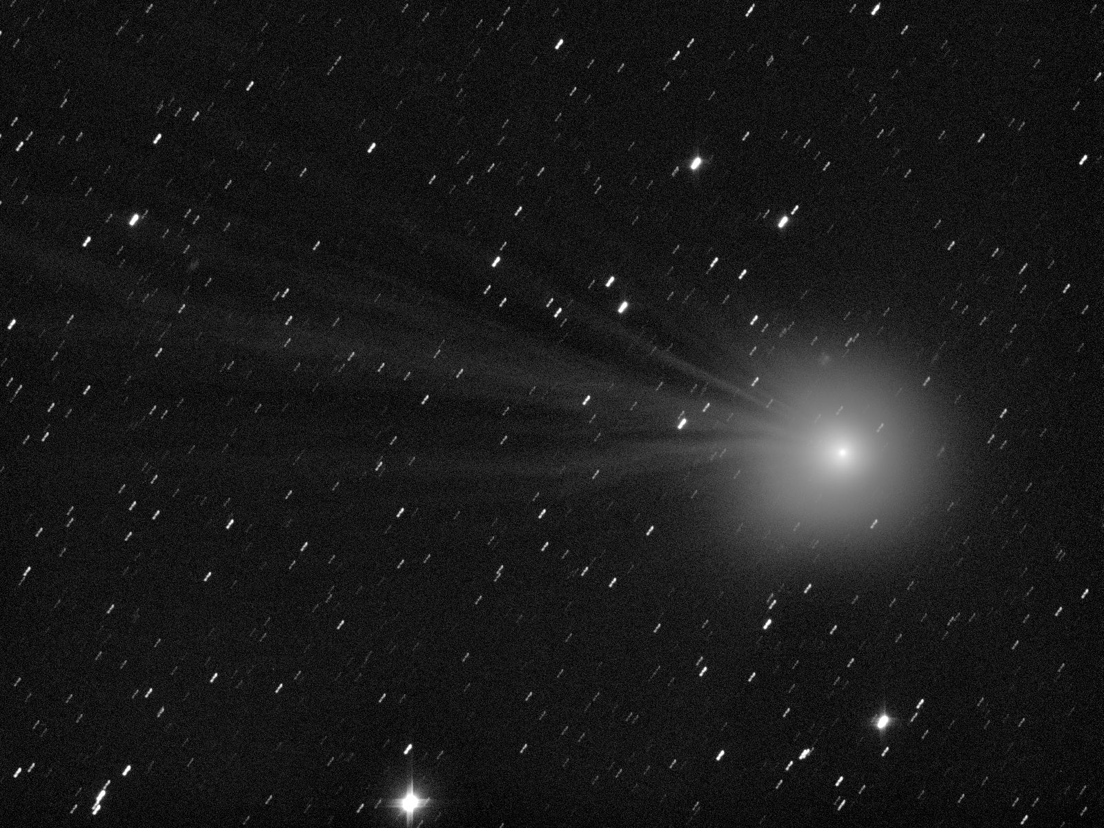 Plzeňská hvězdárna zve na páteční pozorování komety