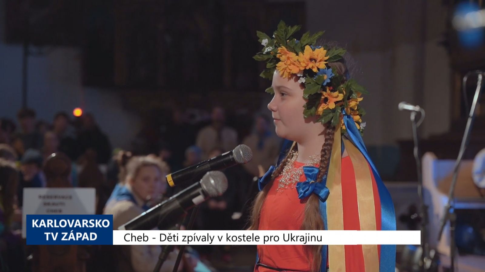 Cheb: Děti zpívaly v kostele pro Ukrajinu (TV Západ)