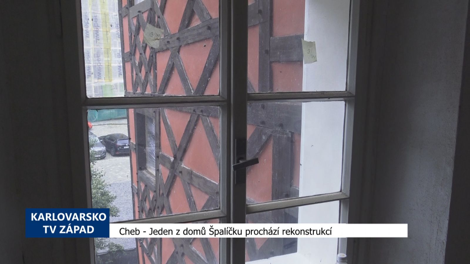 Cheb: Jeden z domů Špalíčku prochází rekonstrukcí (TV Západ)