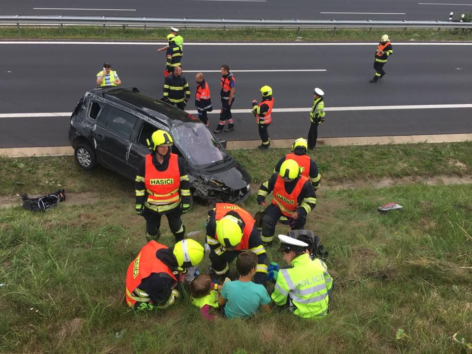 Karlovarsko: Dnešní nehoda na šestce 