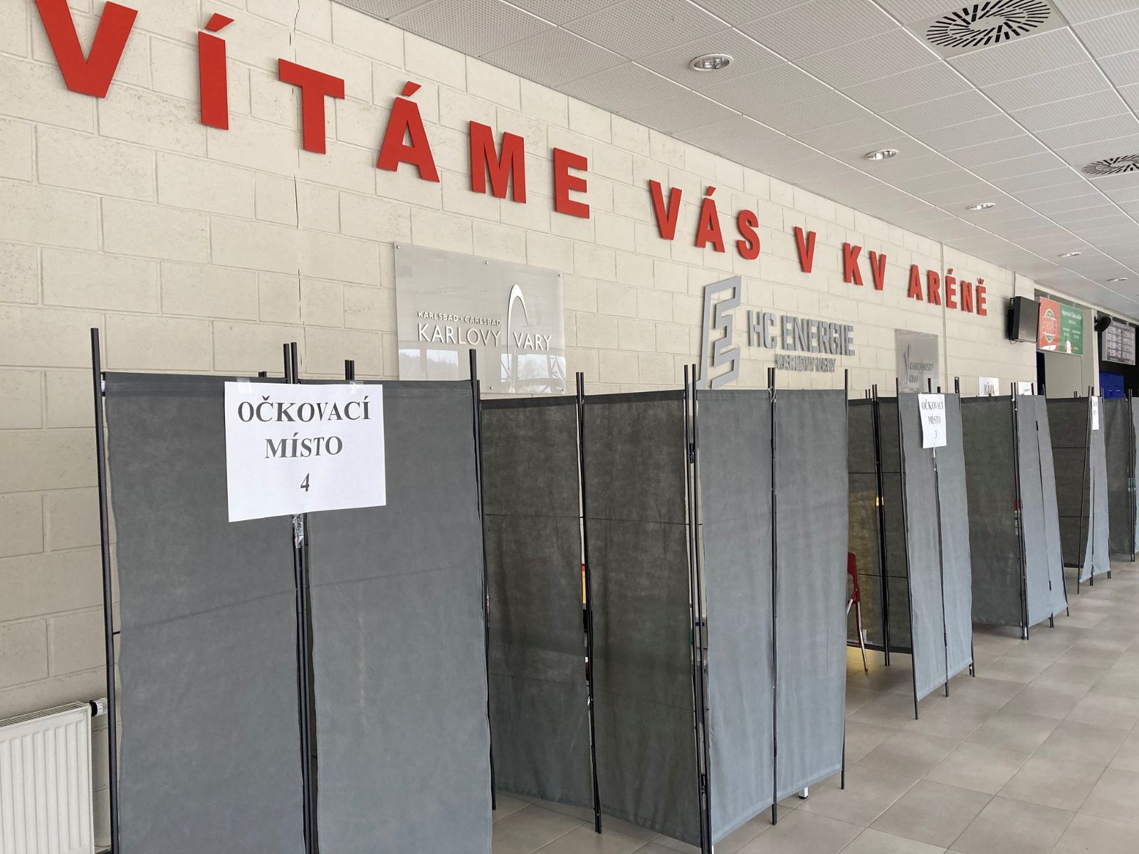 Kraj zprovozní nové očkovací centrum v KV Aréně