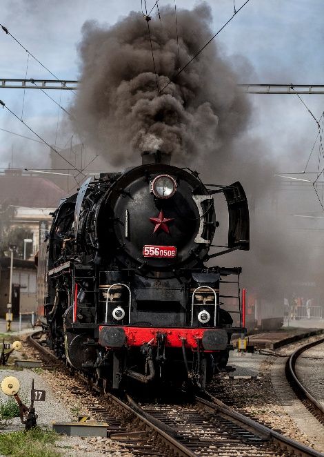 Na Den železnice vyjede z Karlových Varů historický parní vlak
