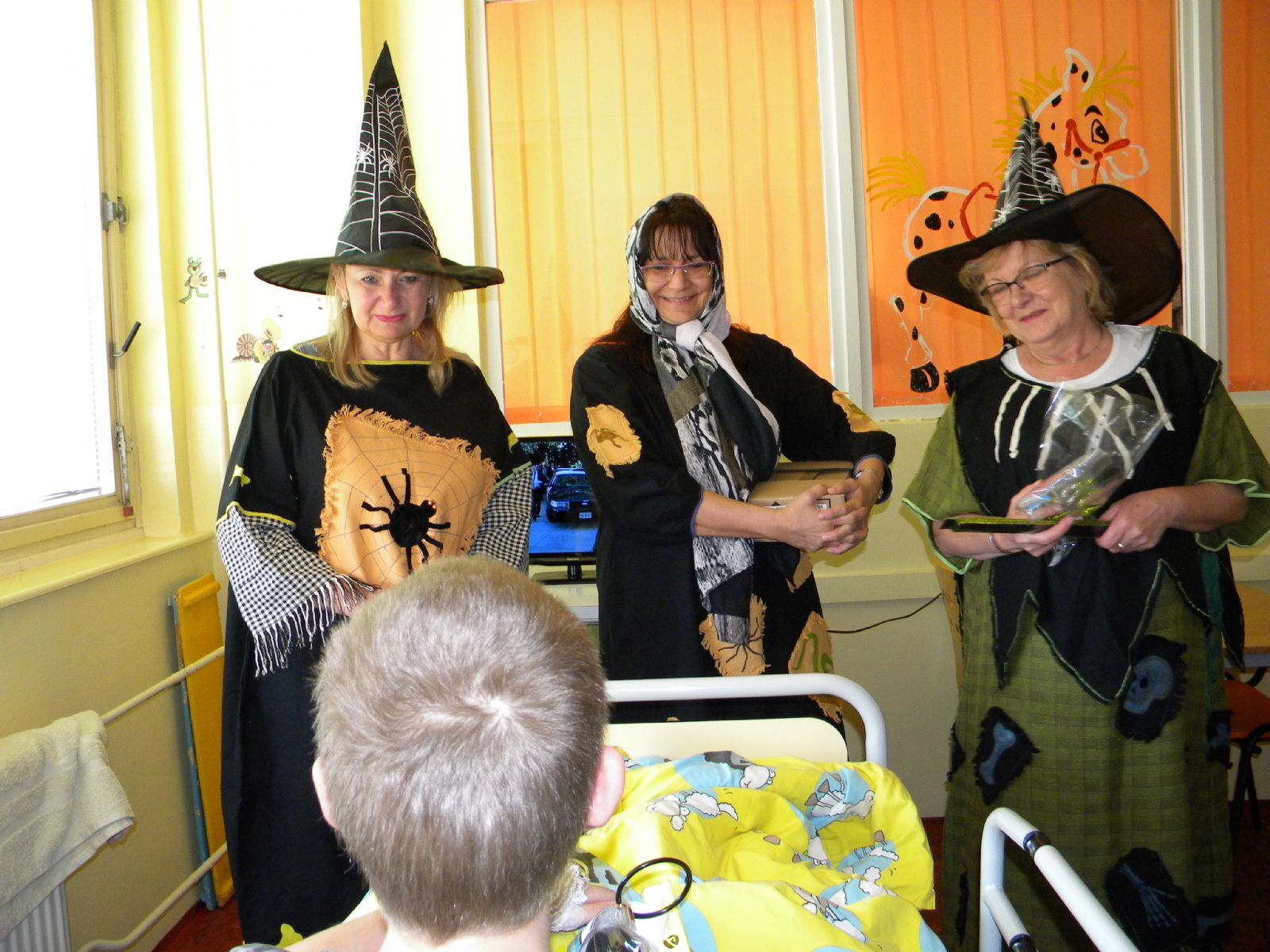 Sokolov: Dětské oddělení v nemocnici navštívily čarodějnice