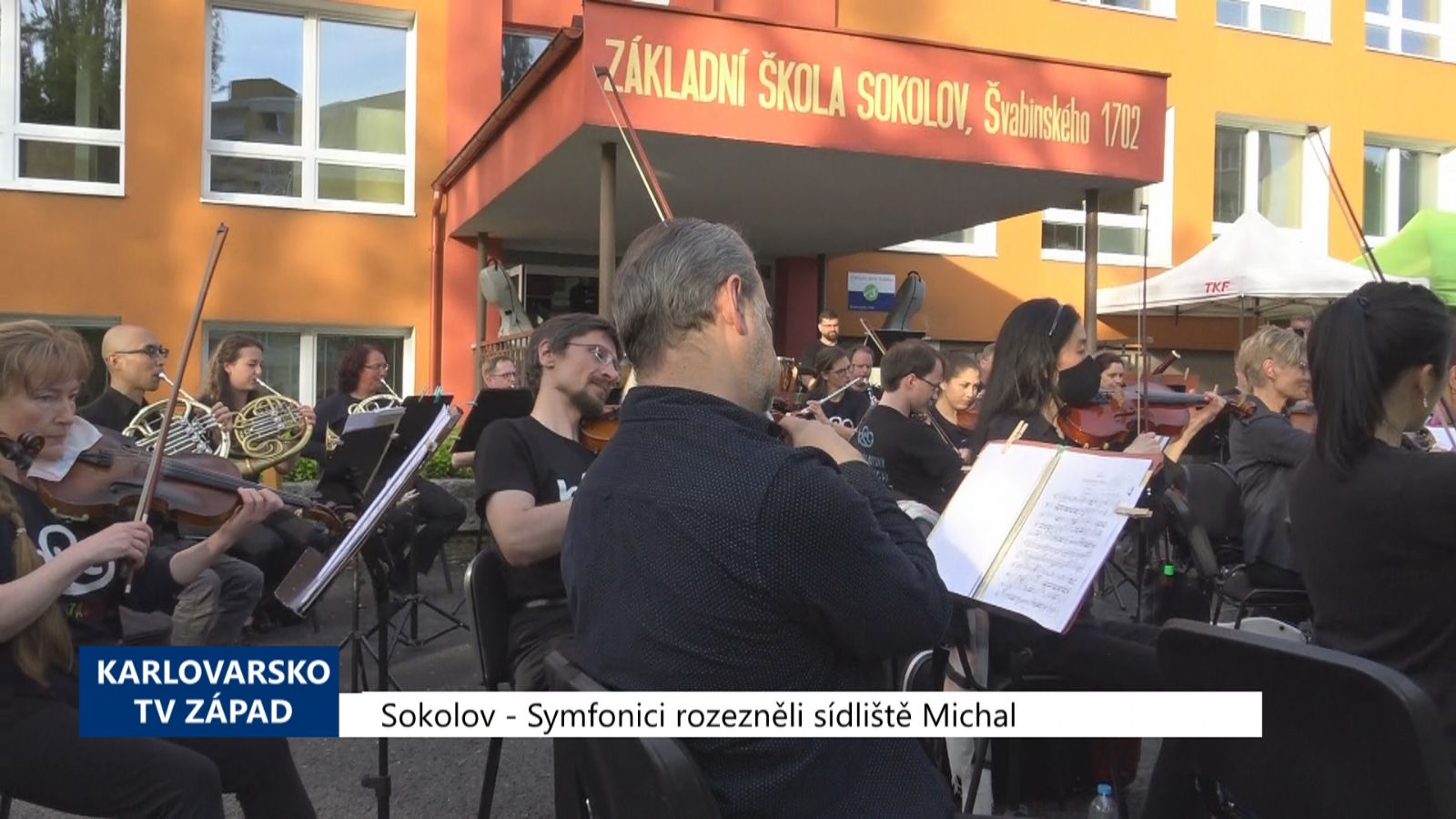 Sokolov: Symfonici rozezněli sídliště Michal (TV Západ)