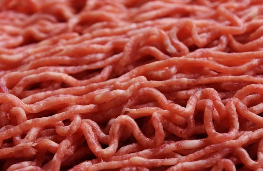SVS stahuje mleté vepřové maso s nadlimitním obsahem antibiotik