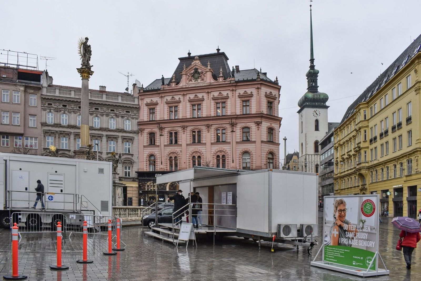 Očkování na náměstí Svobody nabídnou široké veřejnosti městská část Brno-střed a Společnost Podané ruce