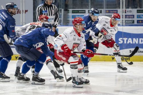 V Plzni doma poprvé v sezoně tři body. MacPherson rozhodl proti Hradci 2:1