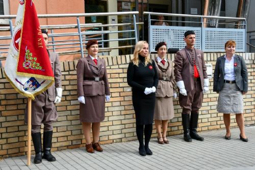 V Českých Budějovicích zavlála sokolská vlajka. Kraj připomněl oběti nacistických represí