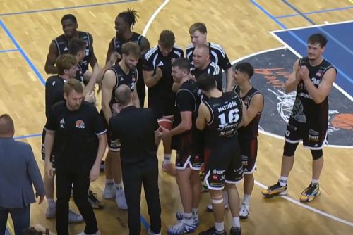 Plzeň slaví v NBL první výhru po návratu, Váňa dal 25 bodů a pět trojek