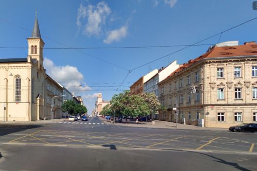 Oprava potrubí uzavře v Plzni křižovatku Klatovské a Husovy. Změní se i trasy autobusů