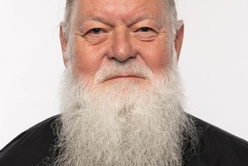 Nejúspěšnějším senátorem v obvodu Plzeň-město je Lumír Aschenbrenner. Obhájí i letos?