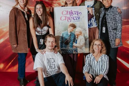 Finále Plzeň zná vítěze. Zlatého ledňáčka získal Milovník, ne bojovník, festival přilákal 18 tisíc diváků