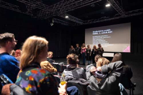 Festival Ji.hlava začíná už zítra. Nabídne 106 světových premiér i úplnou verzi filmu o Báře Basikové