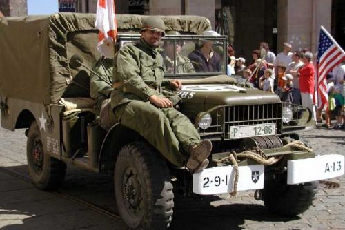Plzeň bude mít zastoupení na oslavách 80. výročí vylodění spojenců