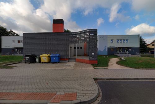 Bezpečnější a modernější Nýřany. Město plánuje investice do škol, sportu i služeb